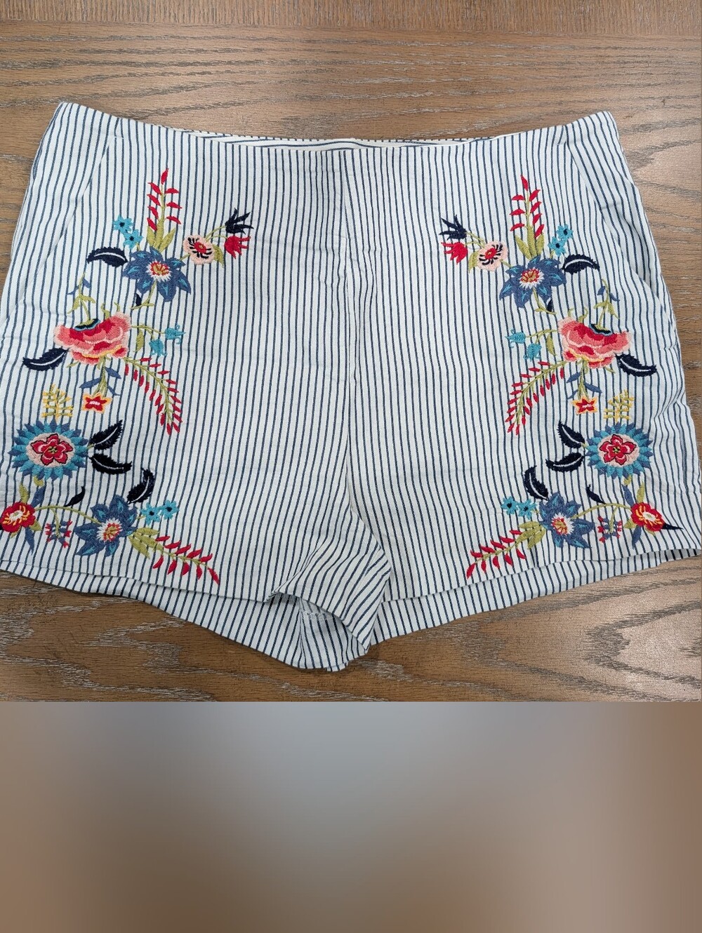 LOFT Floral Embroidered Navy and White Striped Shorts (10)